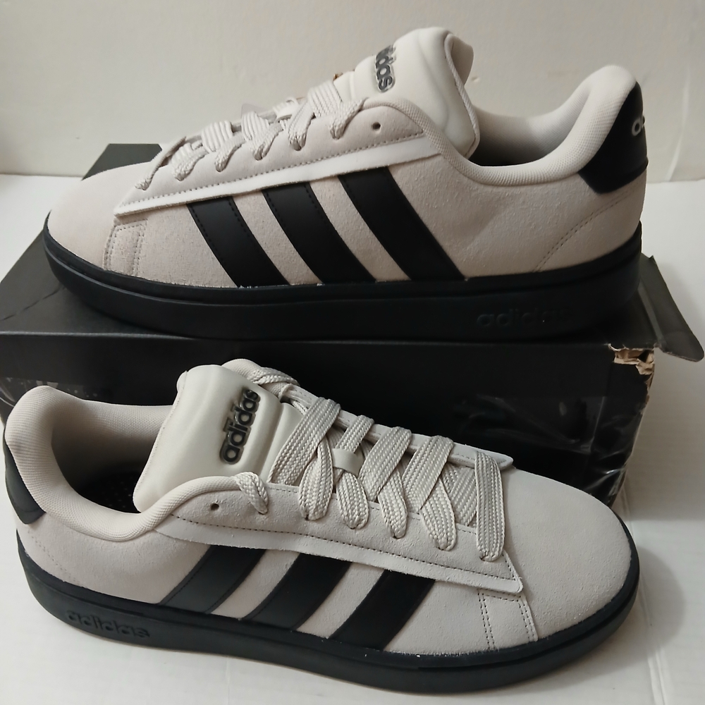 Adidas Black/Gray Sneakers Men's Size 13 New $85 - Picture 6 of 12